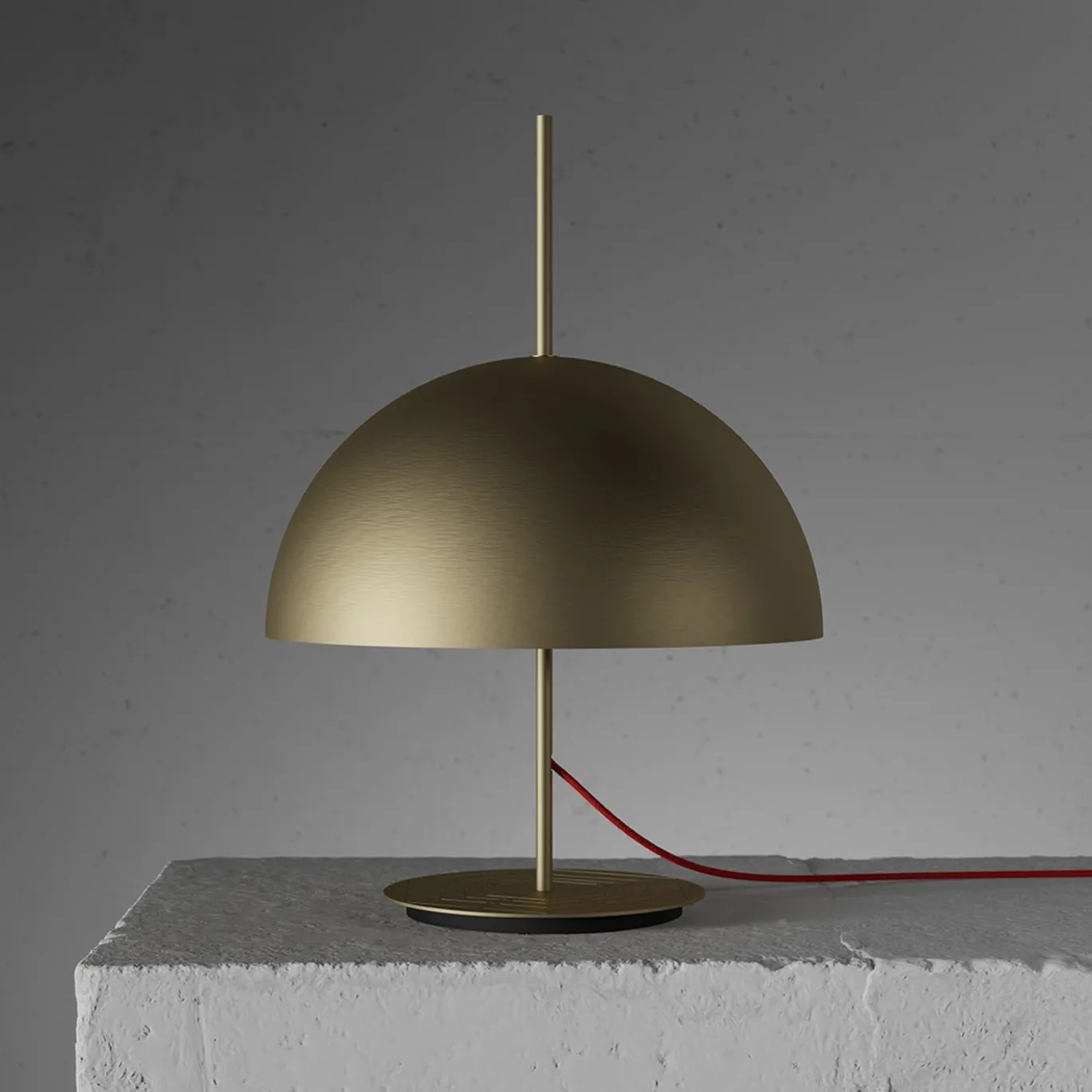 Lampada da tavolo ABT02 in ottone dorato con cavo rosso