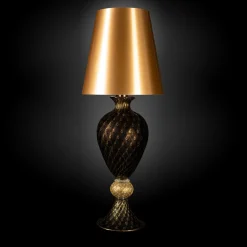 Lampada da tavolo alta nera e dorata #2