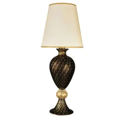 Lampada da tavolo alta nera e dorata #1