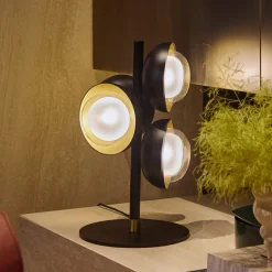 Lampada da tavolo a 4 luci Muse di Corrado Dotti