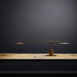 Lampada da Tavolo Atollo in Ottone