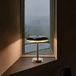 Lampada da Tavolo Bis in Opalina Nera di Historical Archive