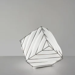 Lampada da tavolo Dado