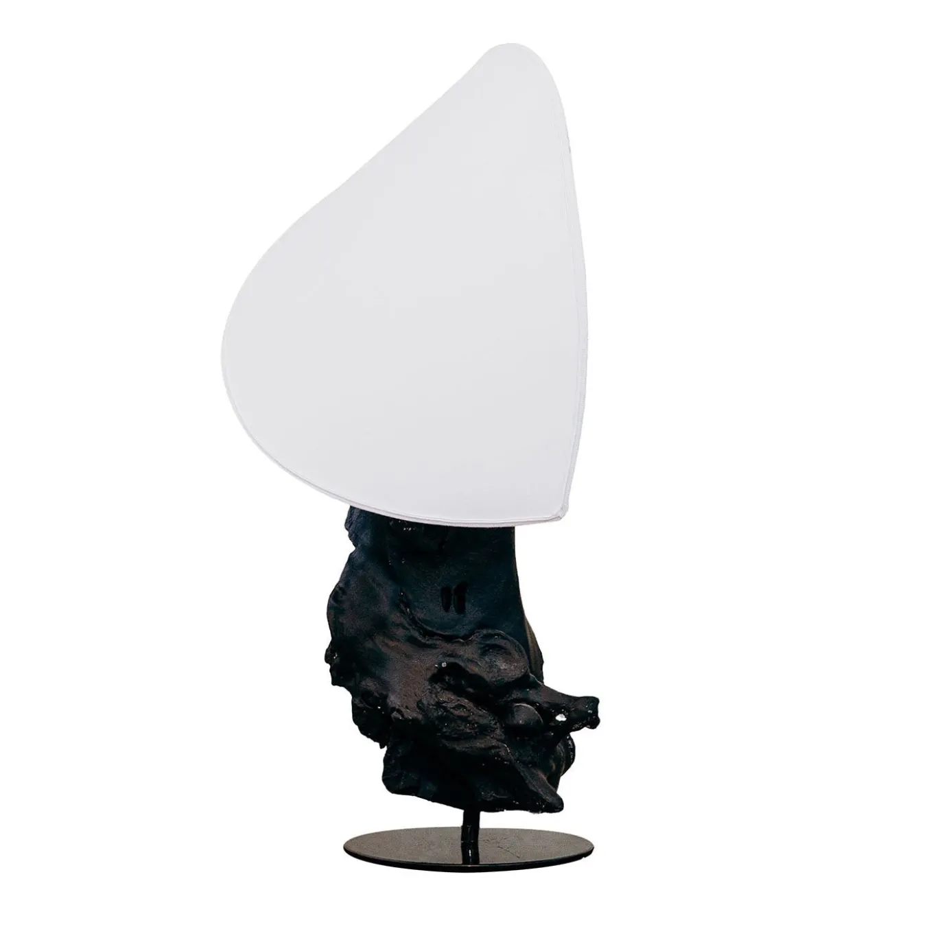 Lampada da tavolo Demetra II in legno di mare e cotone