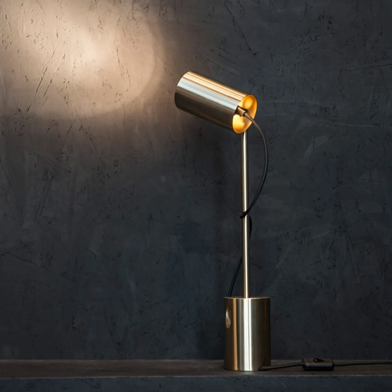 Lampada da tavolo Ed005