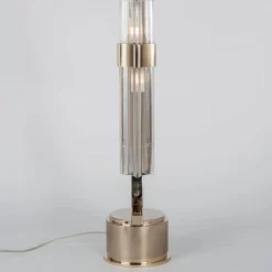Lampada da tavolo Eterea in metallo dorato