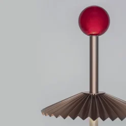 Lampada da tavolo Etoile Bronzo Di Daniela Puppa