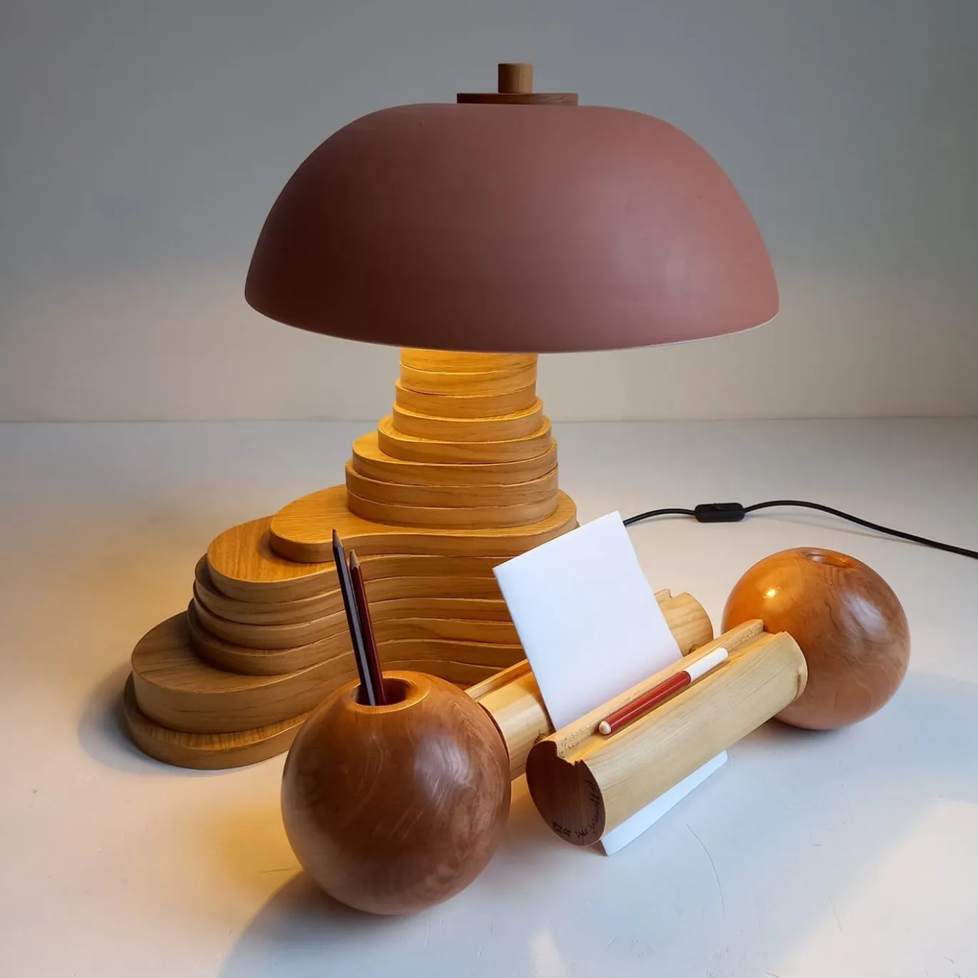 Lampada da tavolo Fungus di Pietro Meccani
