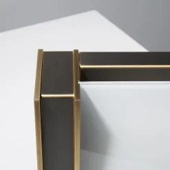 Lampada da tavolo Glam in ottone brunito