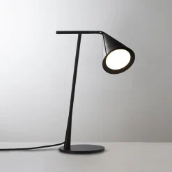 Lampada da tavolo Gordon Black di Corrado Dotti