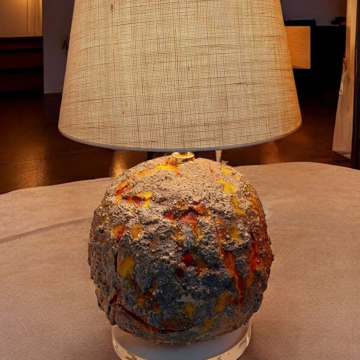 Lampada da tavolo in ceramica policroma Magma