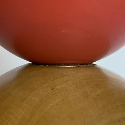 Lampada da tavolo in legno policromo Palla di Neve di Pietro Meccani