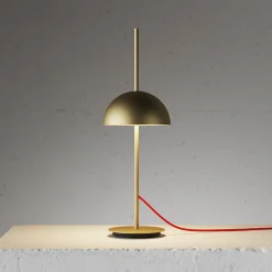 Lampada da tavolo in ottone dorato ABT01