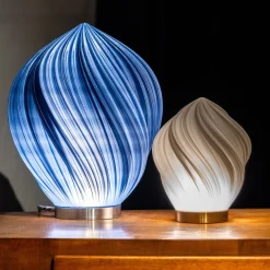 Lampada da tavolo Issey White