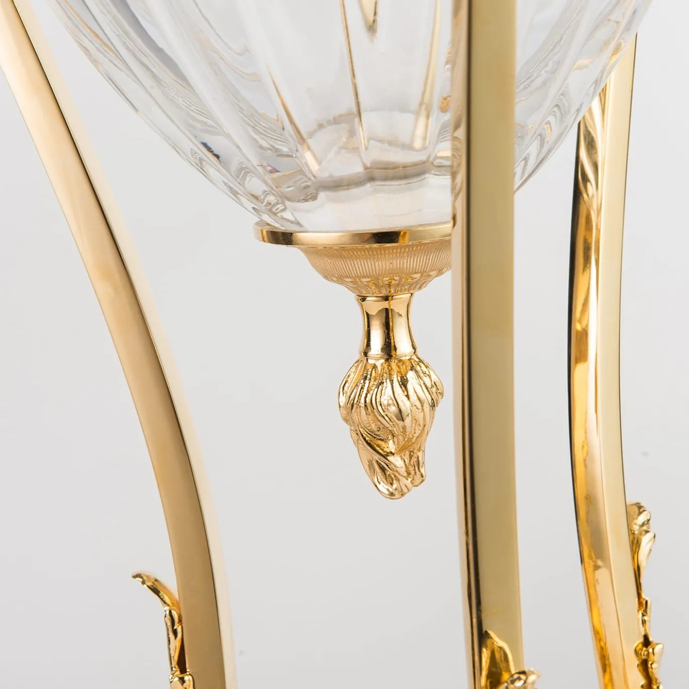 Lampada da tavolo Leone