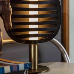 Lampada da tavolo Lume L