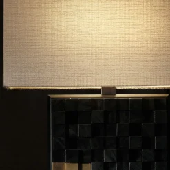 Lampada da tavolo Orion in ebano a cubi
