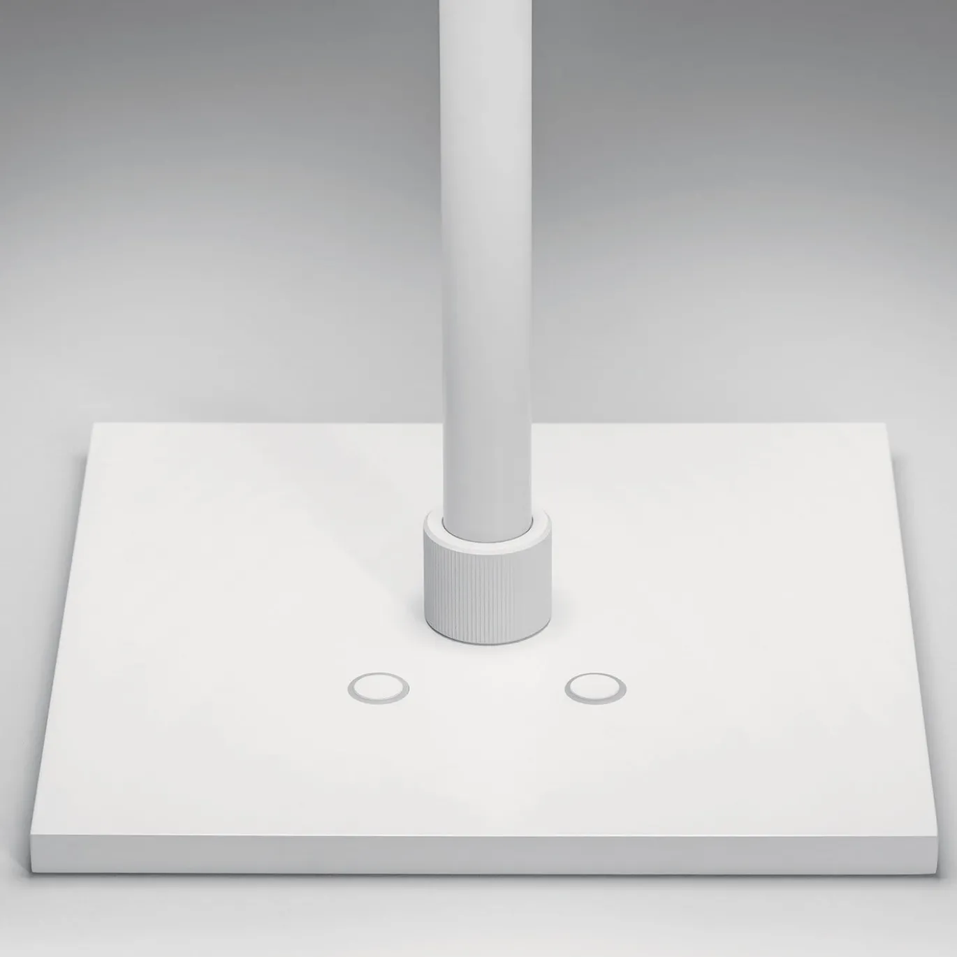 Lampada da tavolo Sesé di Carlo Guglielmi