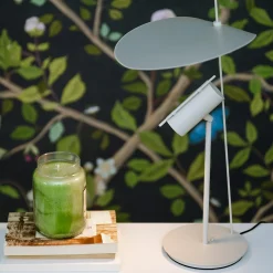 Lampada da Tavolo Stilla in Metallo Beige