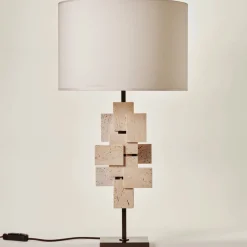 Lampada da tavolo Tiles in travertino e bronzo
