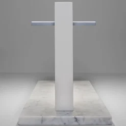 Lampada da tavolo Trilite bianca di Franco Raggi