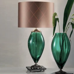 Lampada da tavolo verde Surya