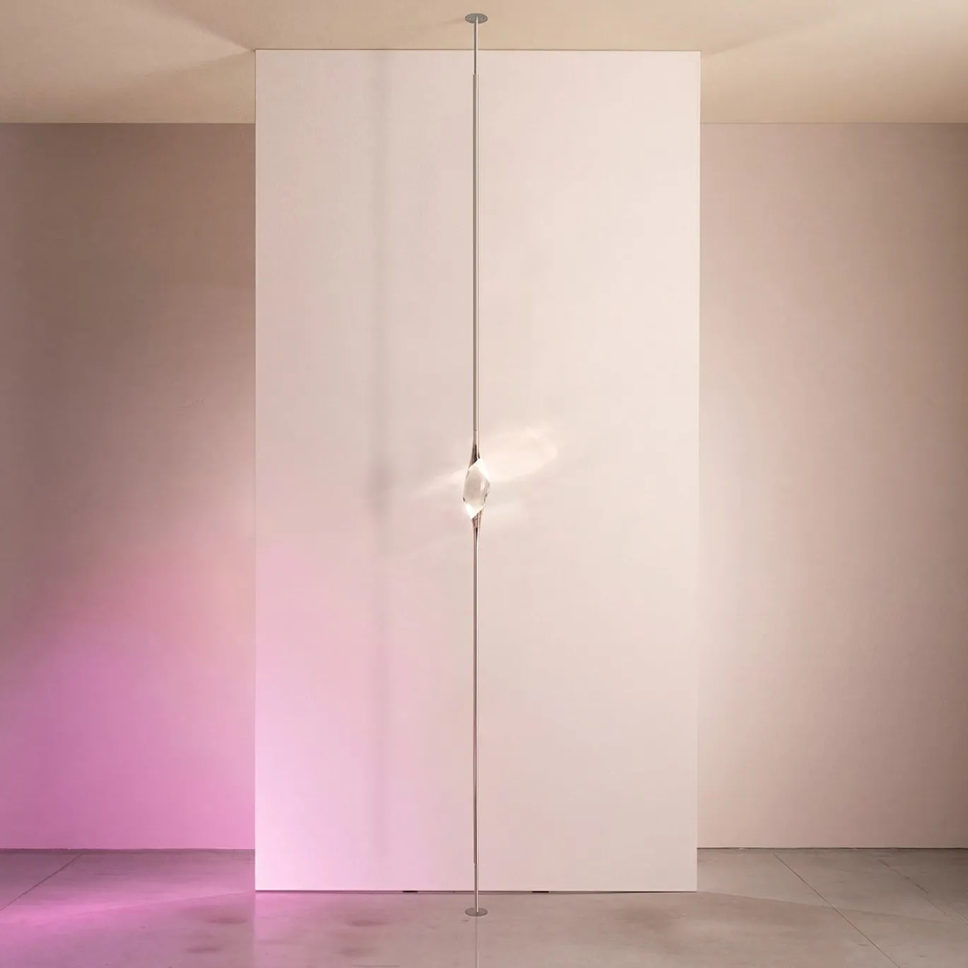 Lampada da terra a soffitto Il Pezzo 12 in ottone con finitura nichel a 1 luce