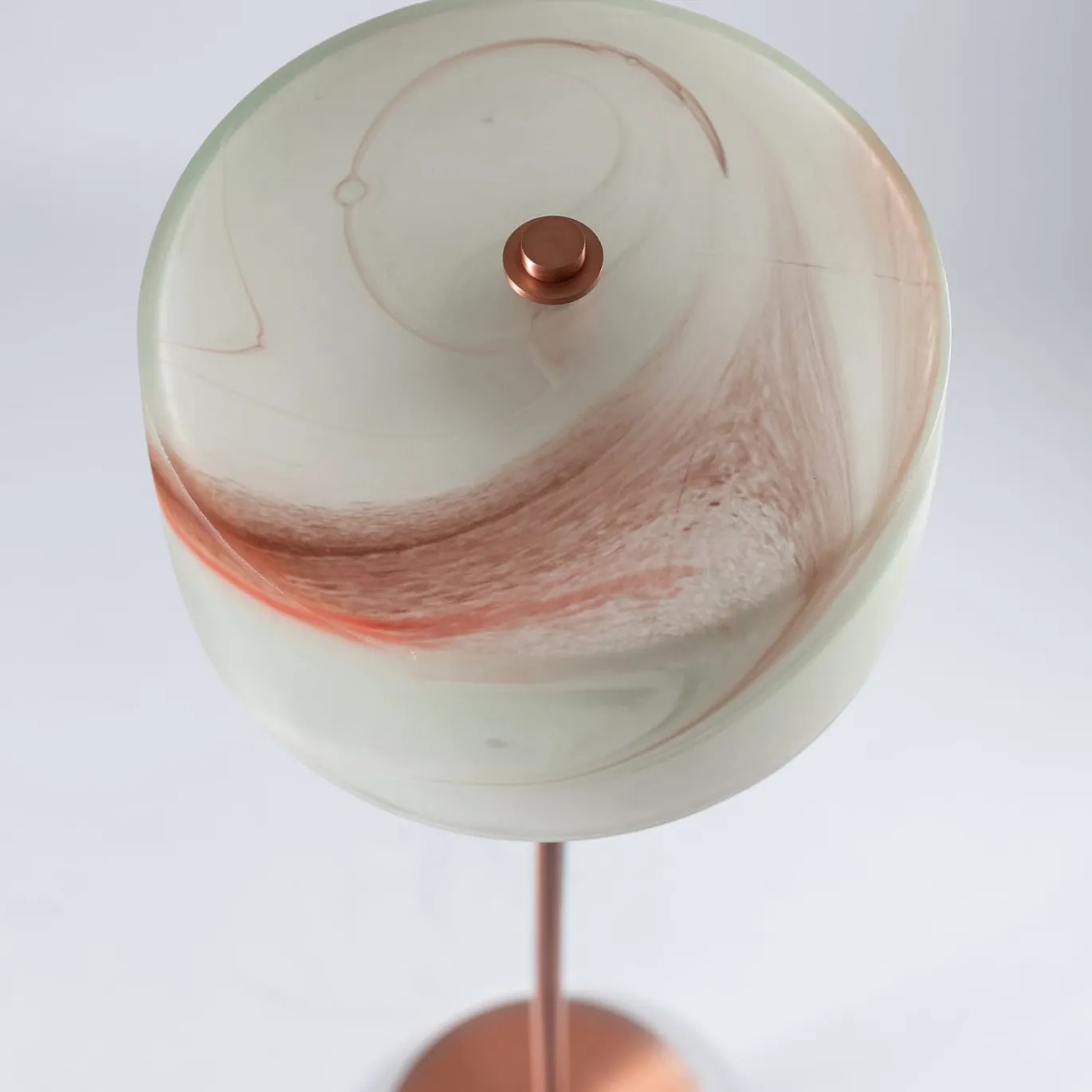 Lampada da Terra Aura in Vetro Rosa