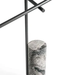 Lampada da terra con braccio articolato Libra e base in marmo