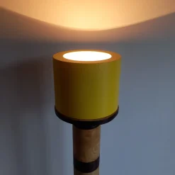 Lampada da terra Dorica Yellow di Pietro Meccani