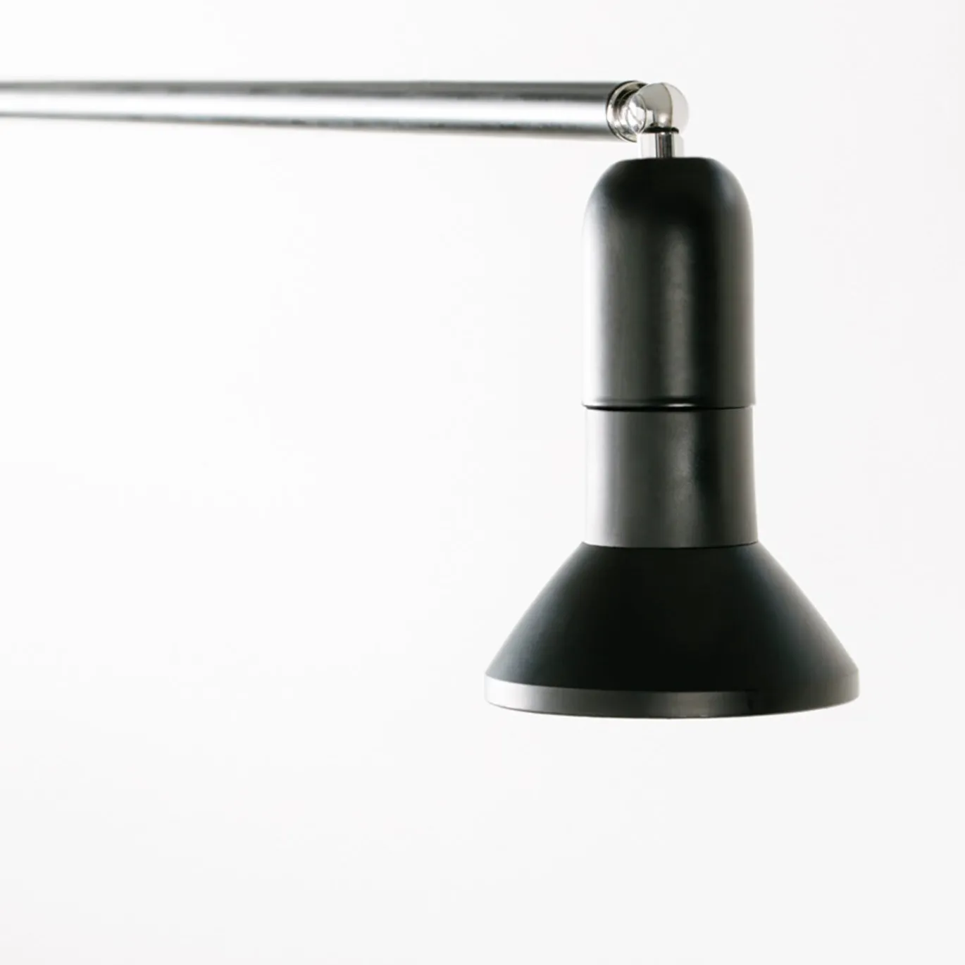 Lampada da terra Essenza di Roberto Cicchinè
