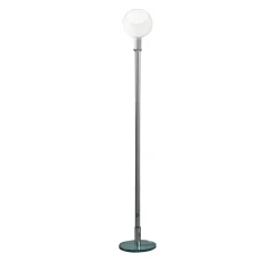 Lampada da terra Parola di Gae Aulenti e Piero Castiglioni