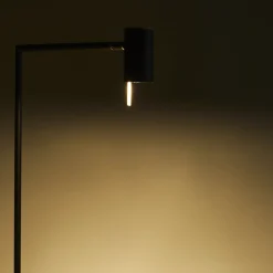 Lampada da Terra Rectus in Ottone Nero