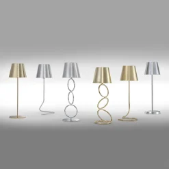 Lampada d'oro #1 di Itamar Harari