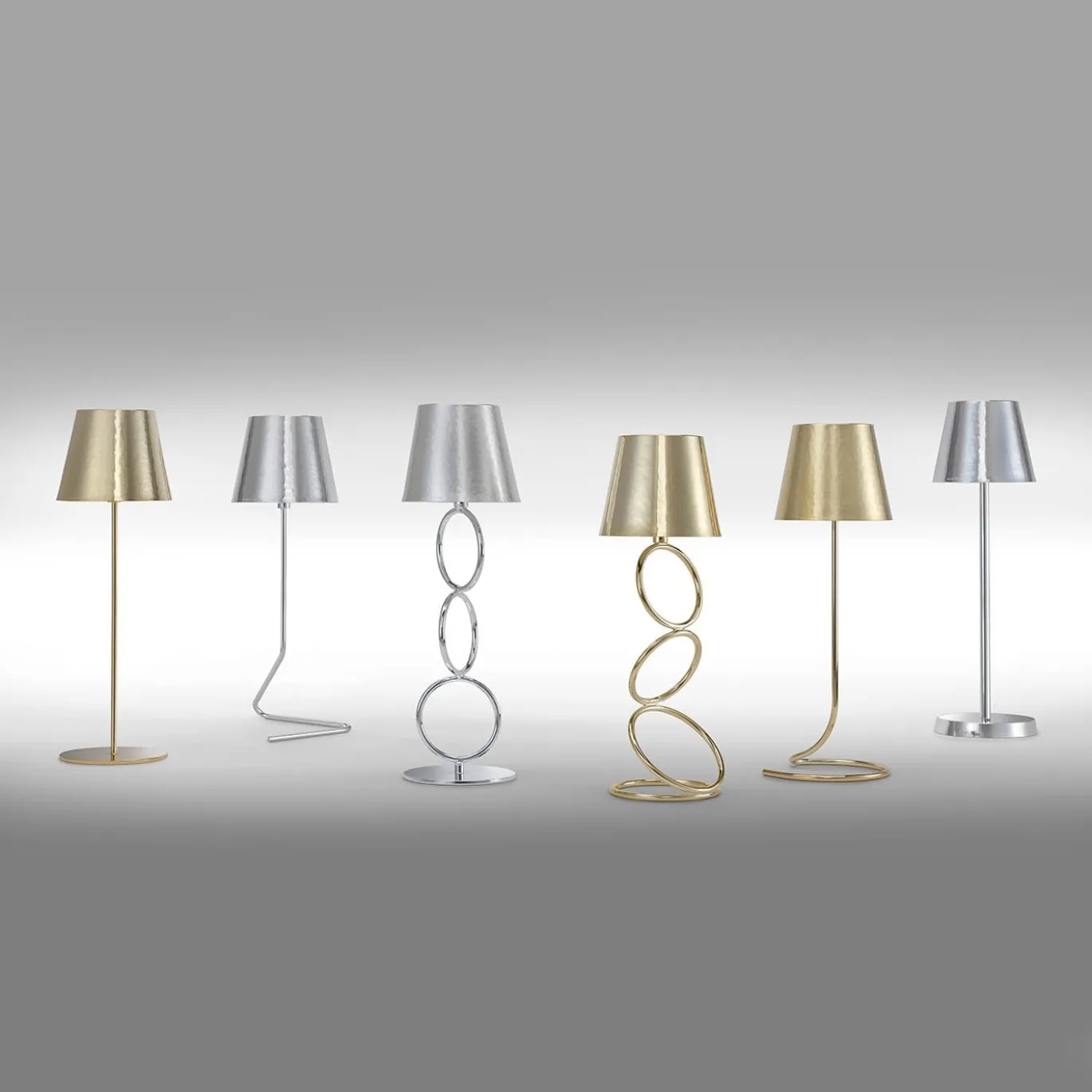 Lampada d'oro #1 di Itamar Harari