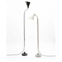 Lampada regolabile Alzabile di Ignazio Gardella