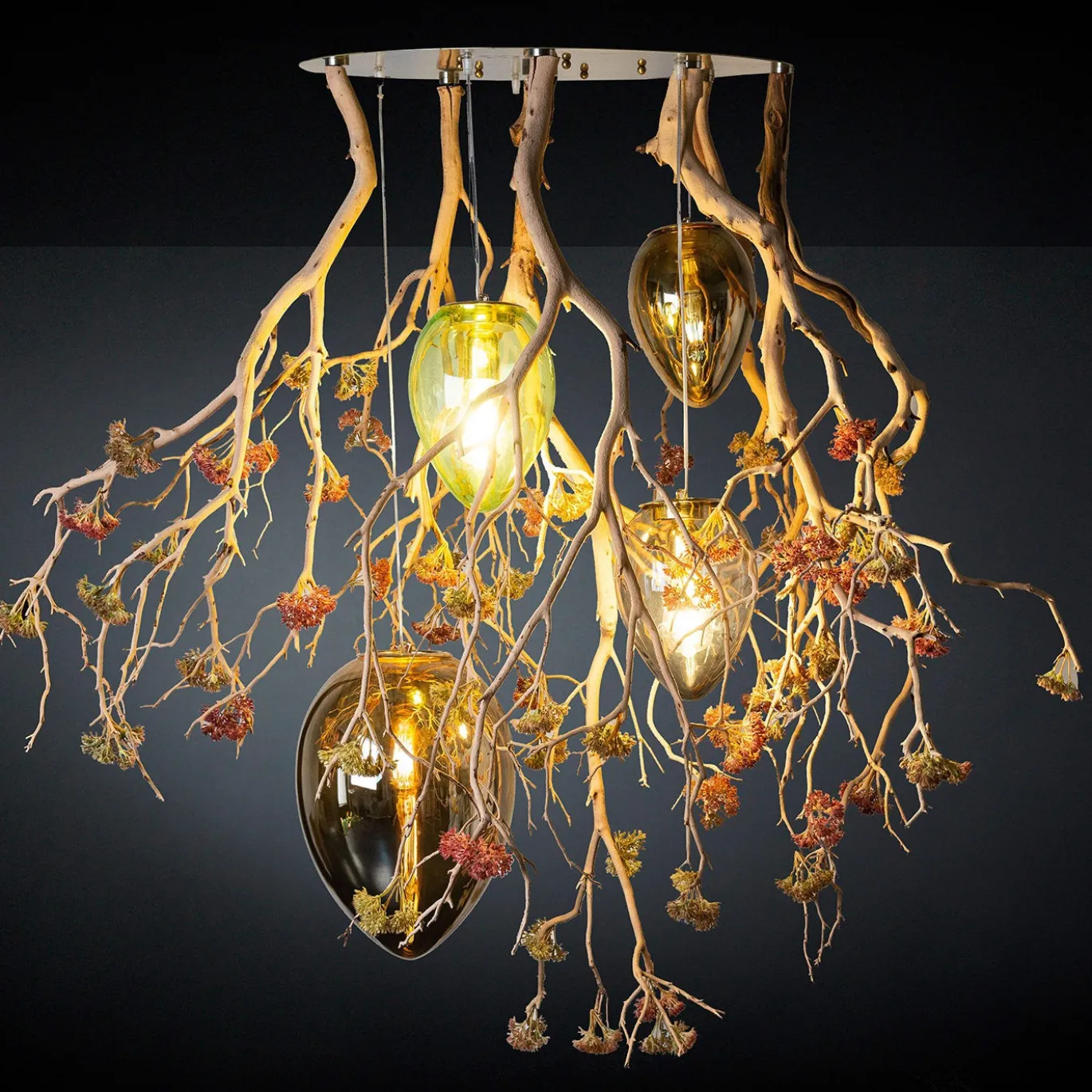 Lampadario a uovo Flower Power Manzanita e cristallo
