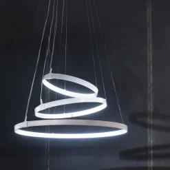 Lampadario bianco Rings Orizzontale di Valerio Cometti - V12 Design