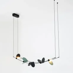 Lampadario Curvo Ali di Luce Nero e Verde