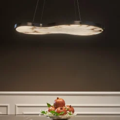 Lampadario Fabula in bronzo e alabastro