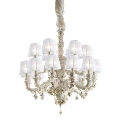 Lampadario Flowery a 17 luci in porcellana bianca