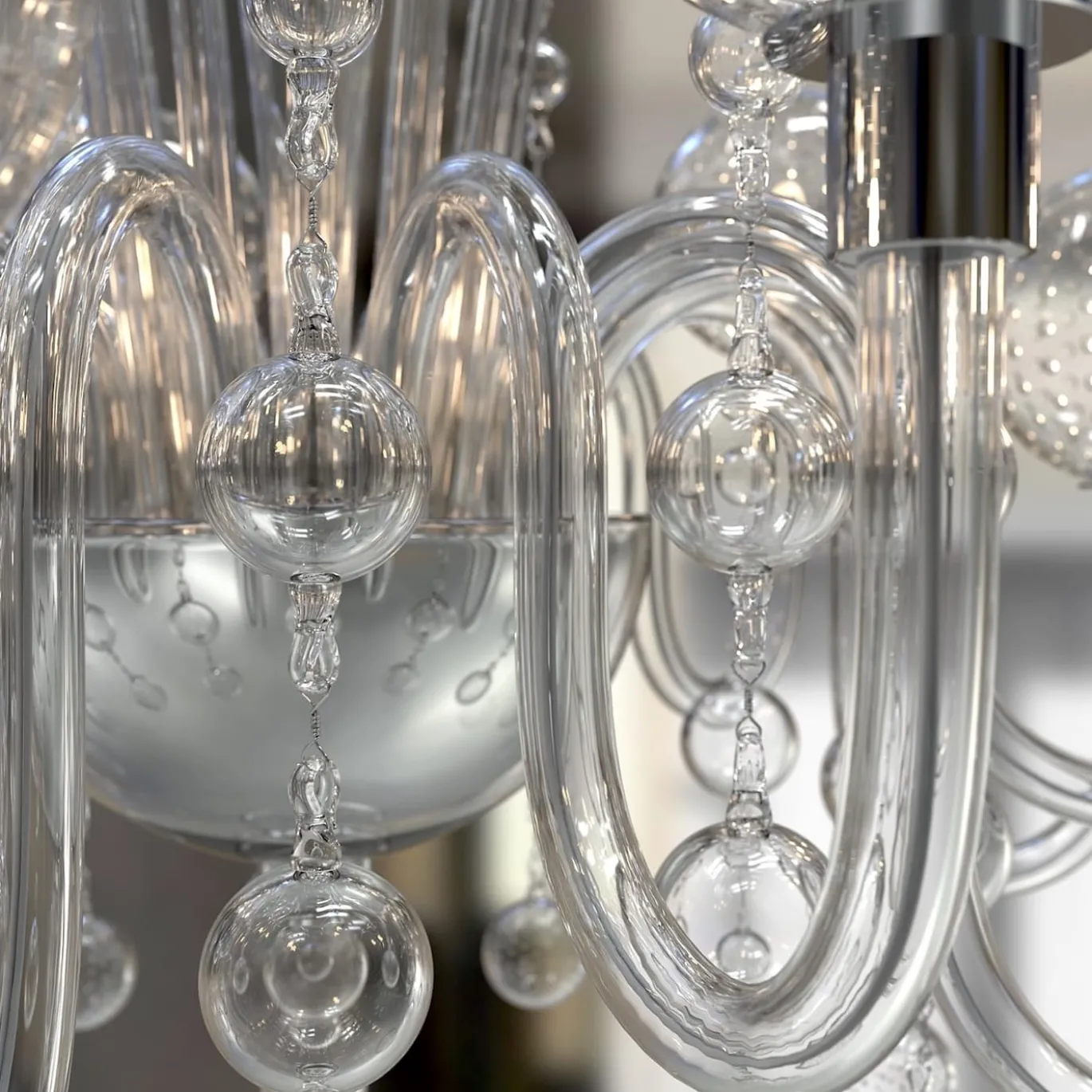 Lampadario Galileo a 12 luci in vetro di Murano color cristallino