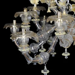 Lampadario giallo in stile Rezzonico