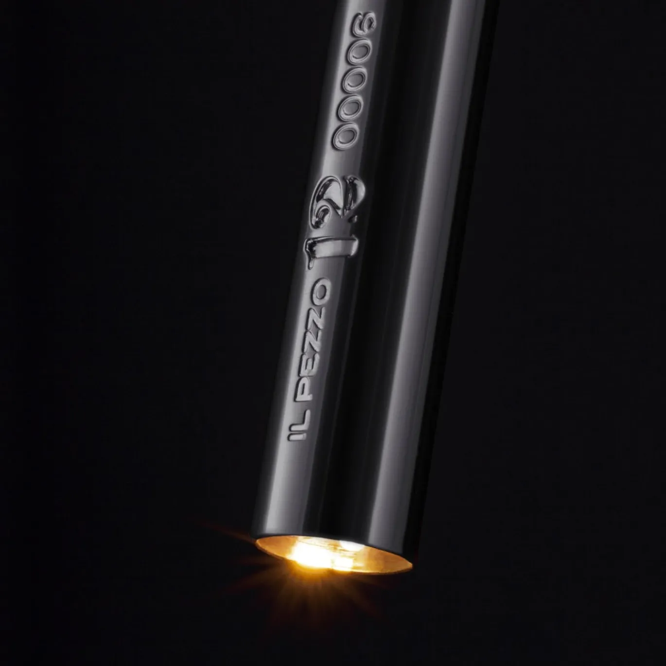 Lampadario Il Pezzo 12 lungo nero-oro