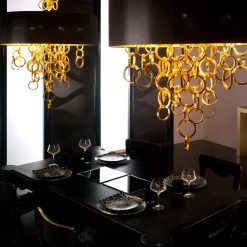 7128 Lampadario in chintz nero con cerchi dorati