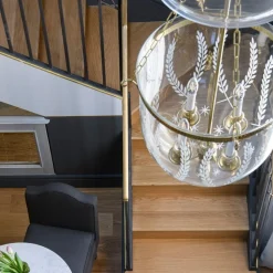 Lampadario in Ottone Classico e Vetro Inciso