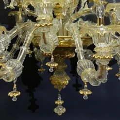 Lampadario in stile Rezzonico in oro e cristallo #3