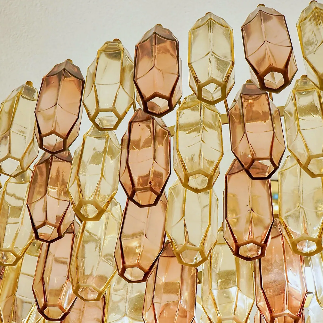 Lampadario in vetro ambra e ametista Gran Prismatico
