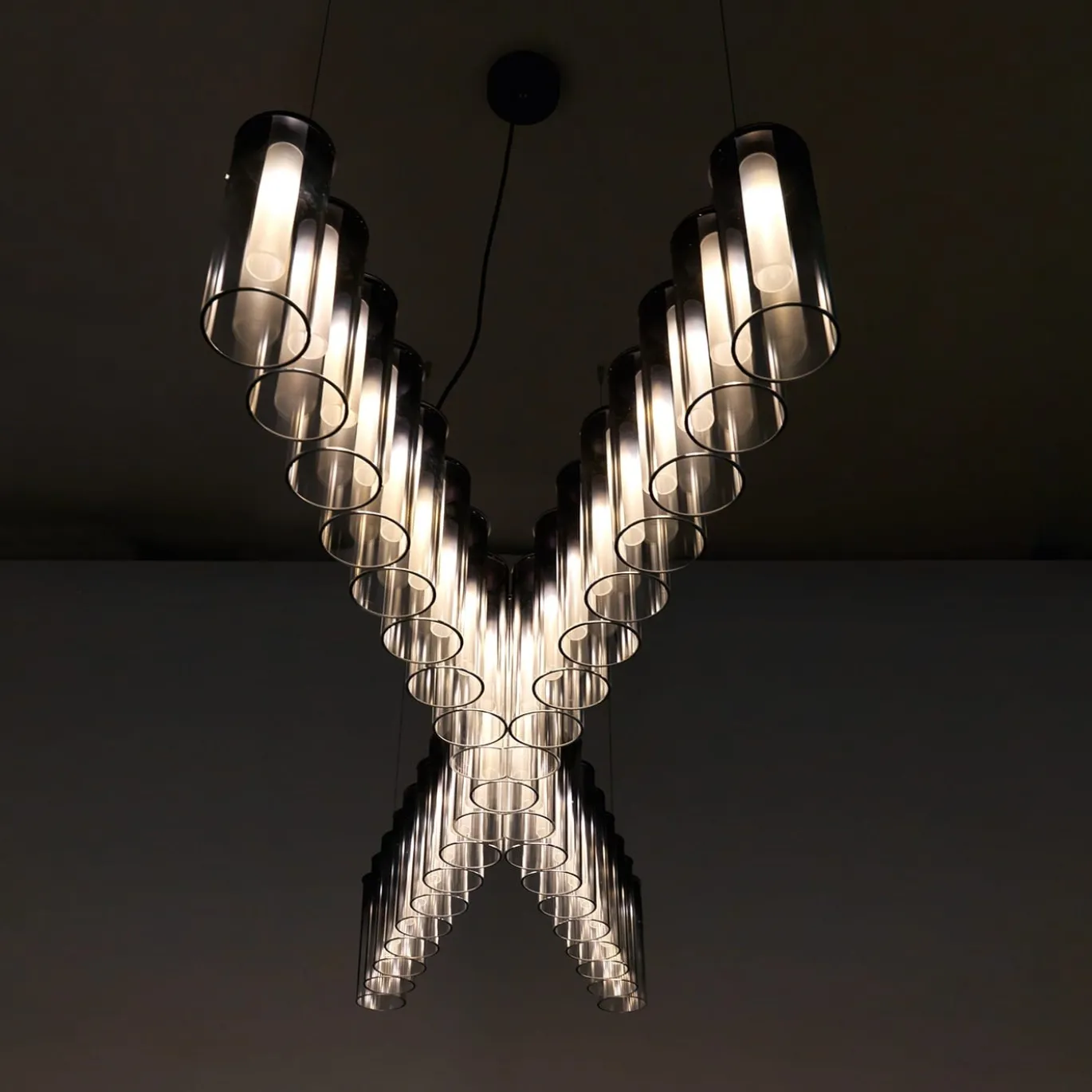 Lampadario Moonlight di Castello Lagravinese Studio