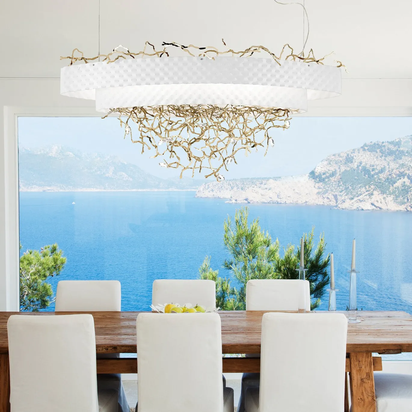 Lampadario ovale Groovy bianco e oro chiaro
